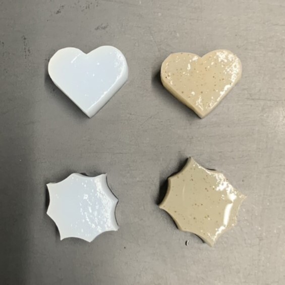 型抜きこんにゃく（黒・白）