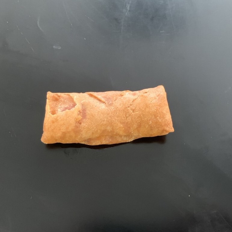 完熟トマトソースのピザロール