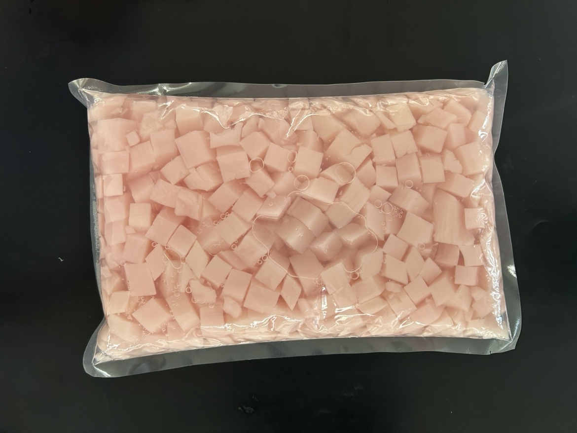杏仁豆腐（いちご風味）　