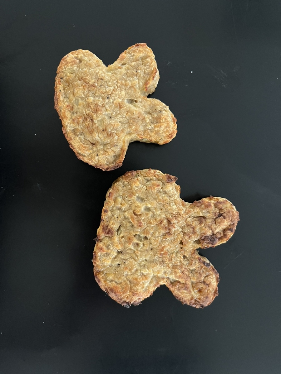 FMうす味うさぎ型ハンバーグ