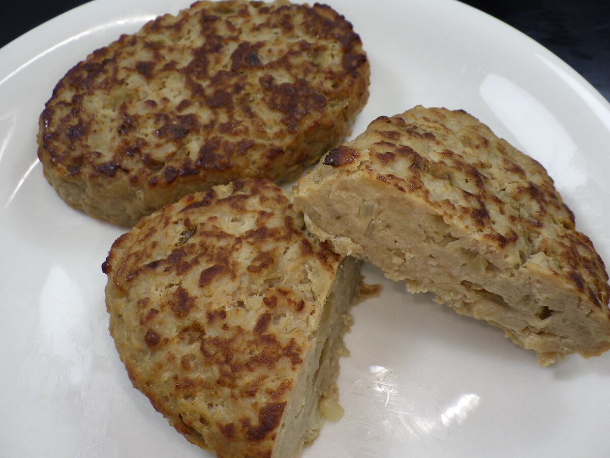 安心逸品　国産ミートハンバーグ（Ca＆Fe）