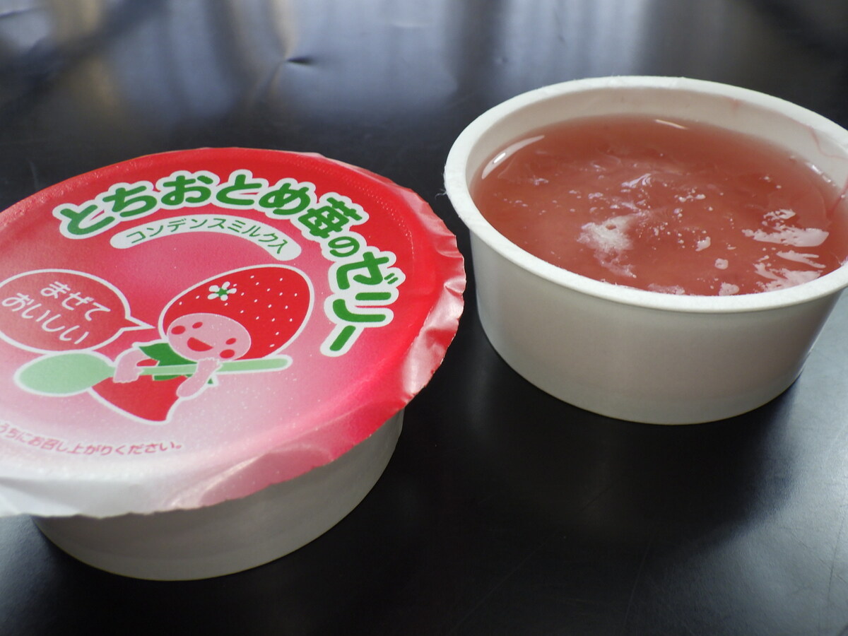 とちおとめ苺のゼリー