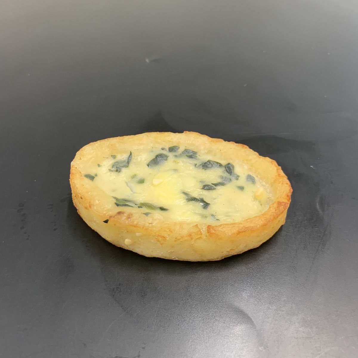 ポテトカップのグラタン（ほうれん草）