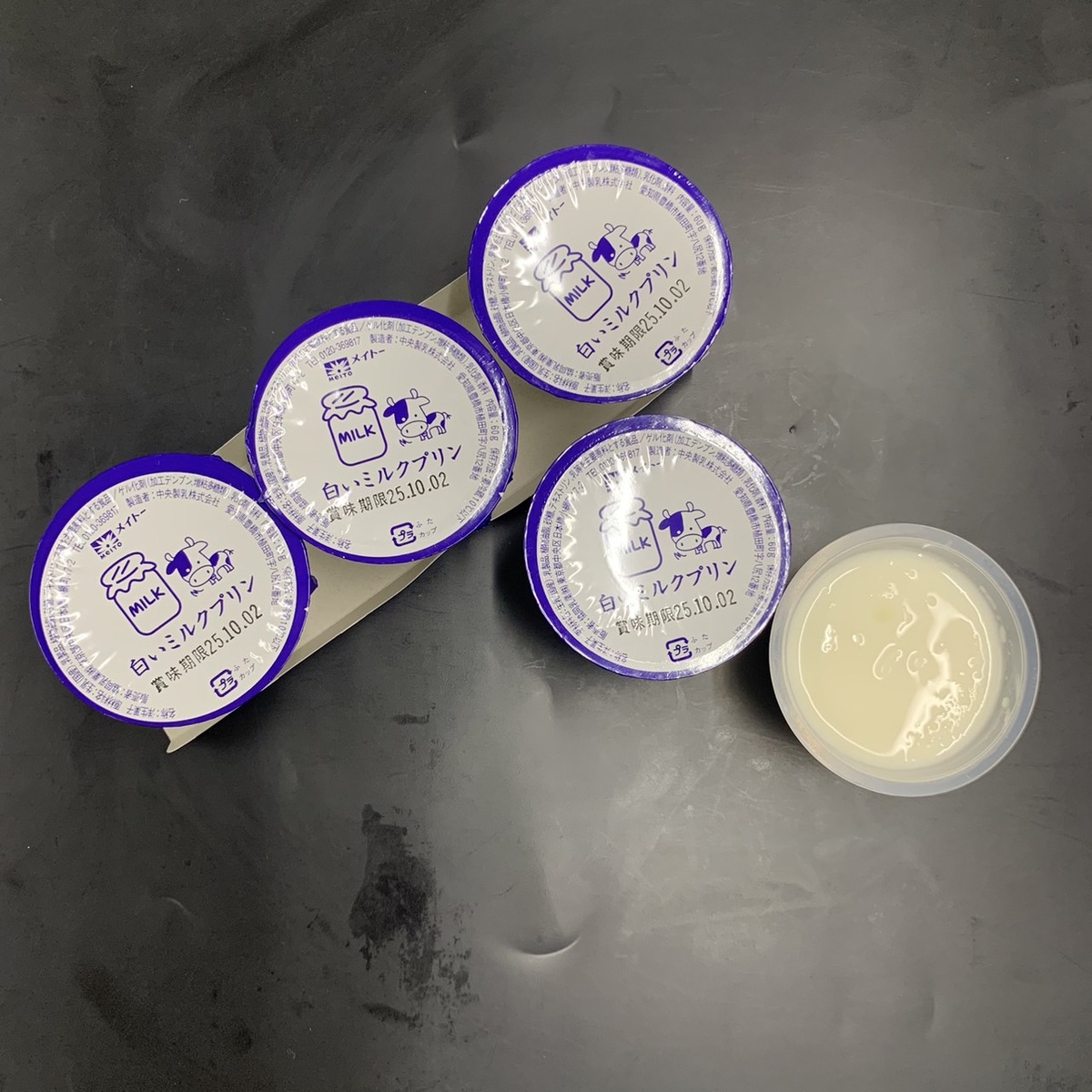 名糖白いミルクプリン