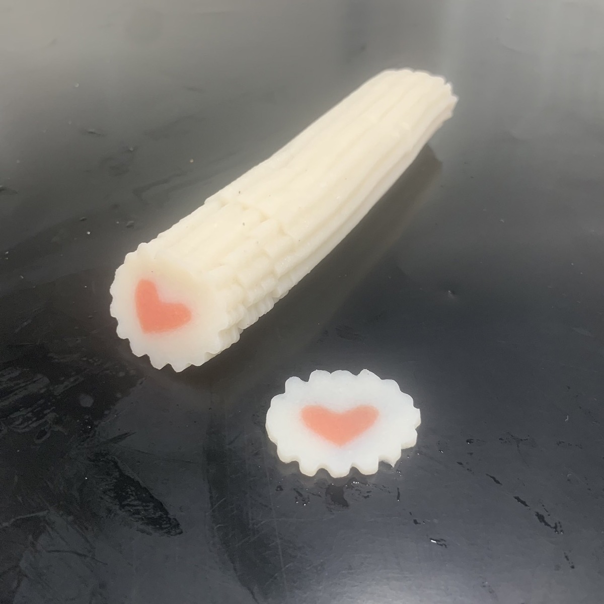 やさしい海のハート型スライスなると