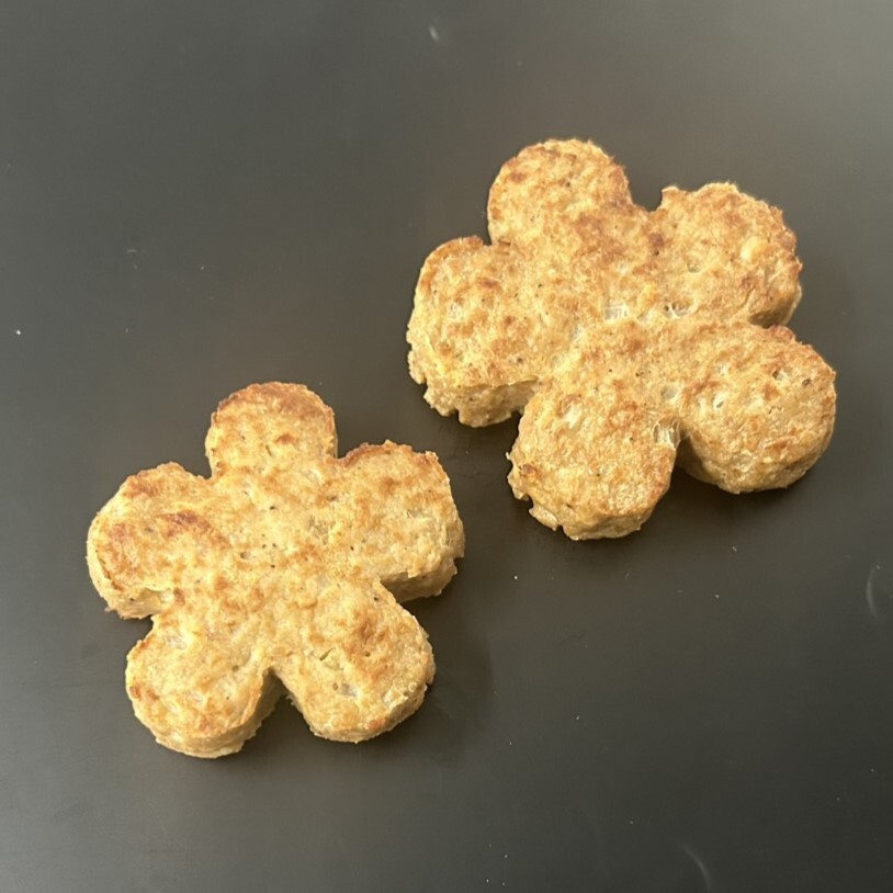 FMうす味花型ハンバーグ