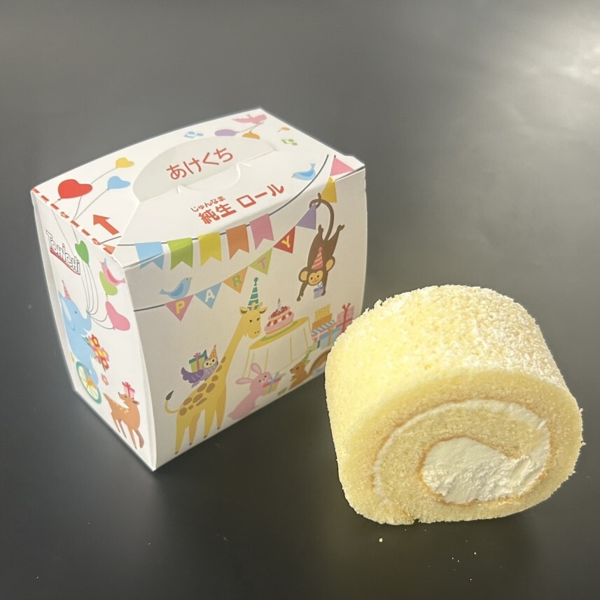 お祝いケーキ　純生ロール