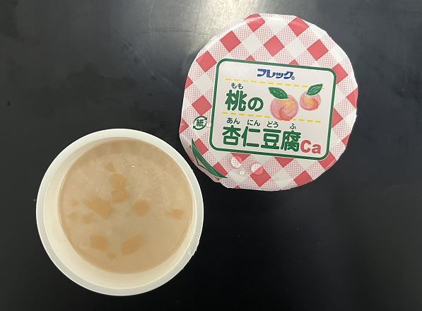 桃の杏仁豆腐Ca