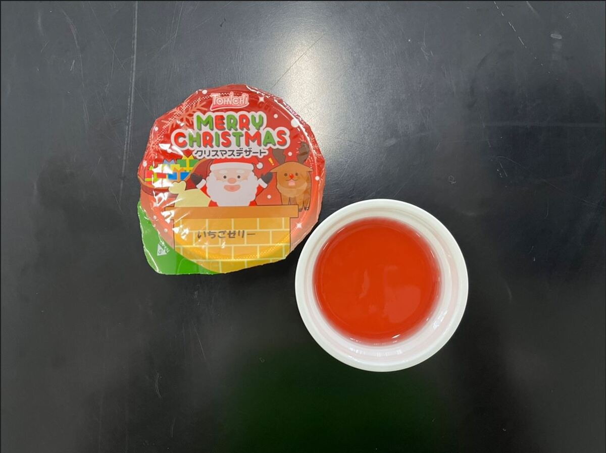 クリスマスデザート（いちごゼリー）